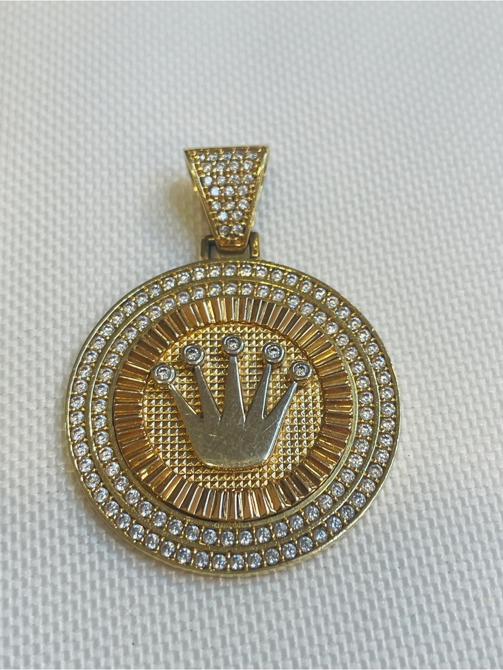 Solid 18K Yellow Gold  Crown Medallion Rolex Style Pendant
